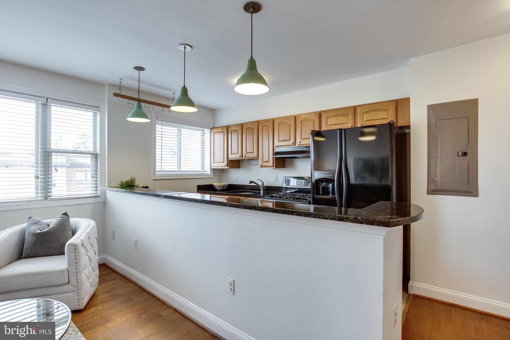 738 Longfellow Street Northwest, Unit 413 Washington, DC 20011 - Photo 9 of 24
