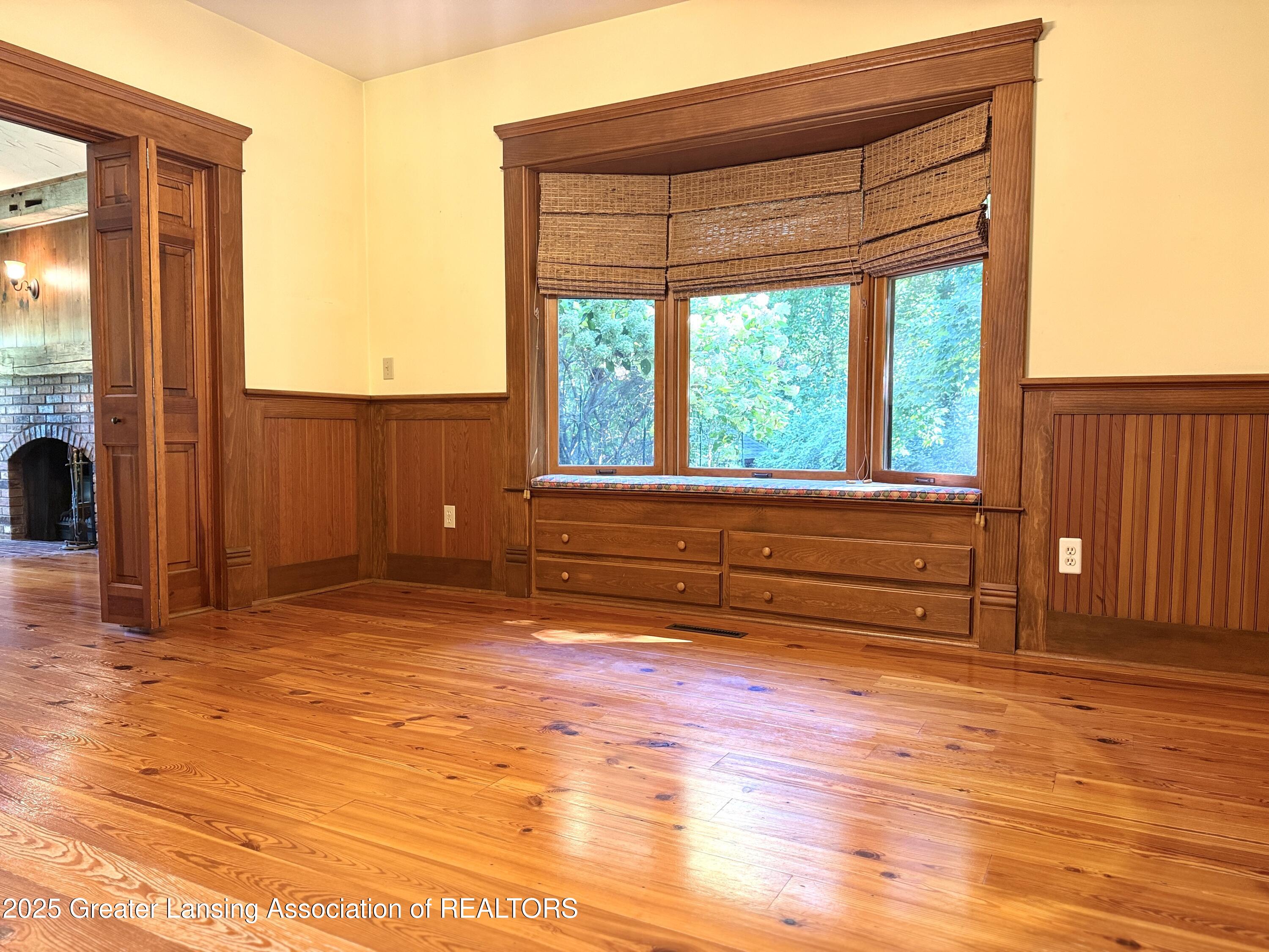 1474 Hatch Road Okemos, MI 48864 - Photo 28 of 89 IMG_5474