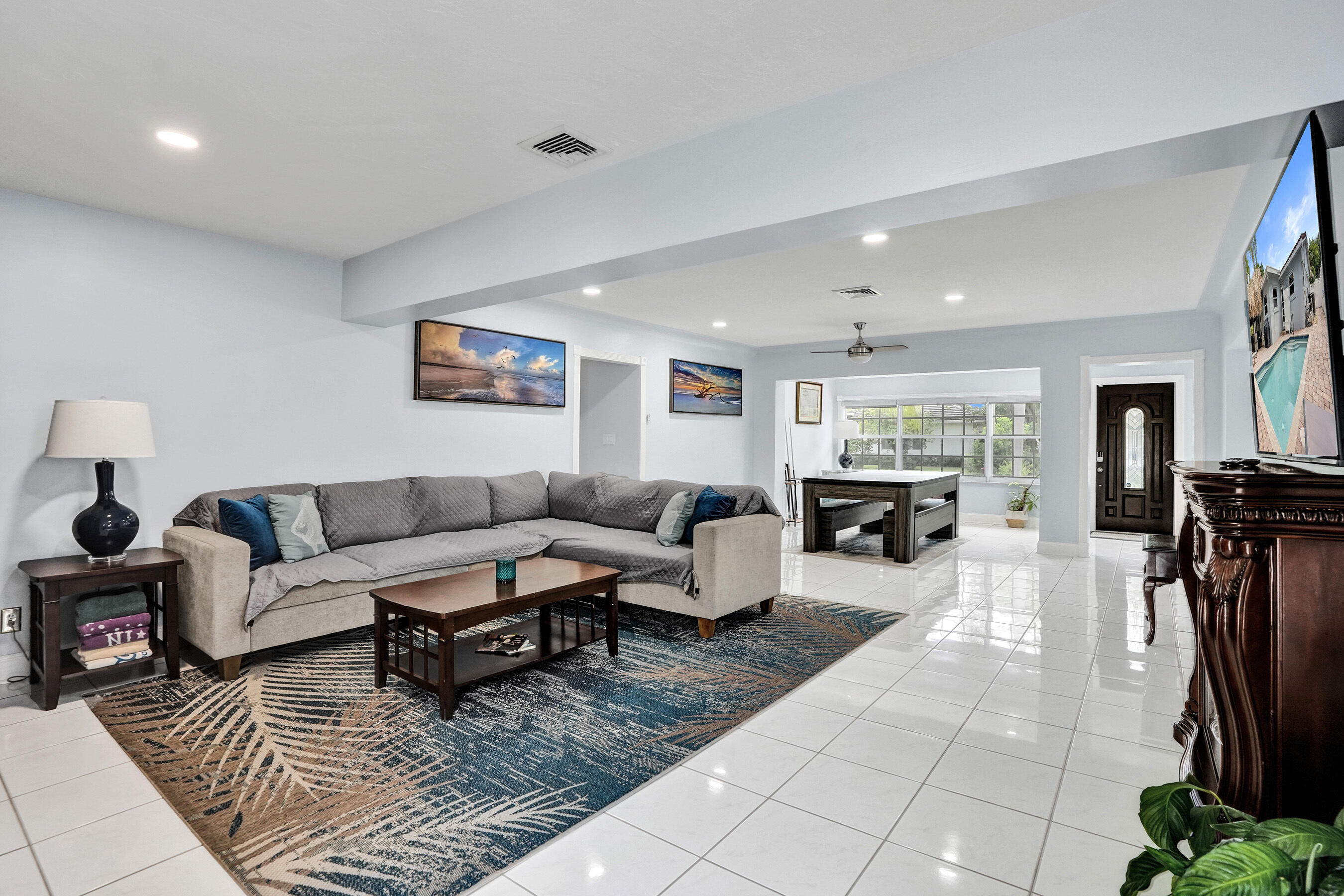 3207 Leigh Road Pompano Beach, FL 33062 - Photo 9 of 71 DSC08761