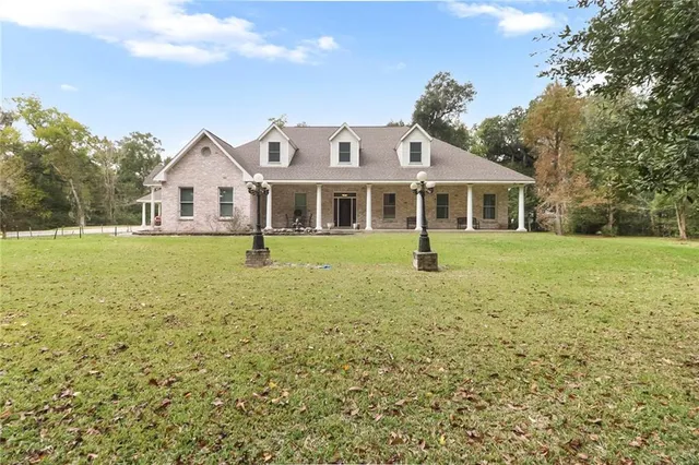 $789,000 | 5450 Barataria Boulevard, Marrero, LA 70072
