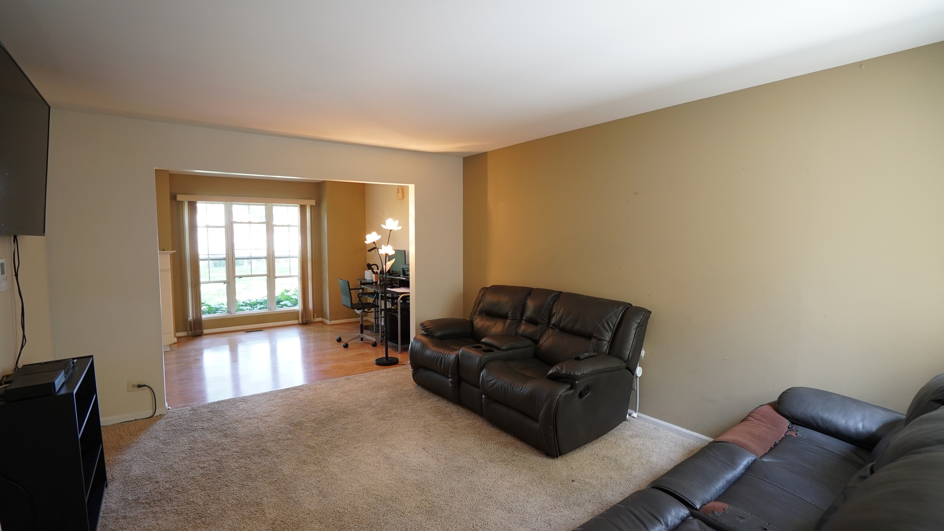 695 Bent Ridge Lane Elgin, IL 60120 - Photo 3 of 22