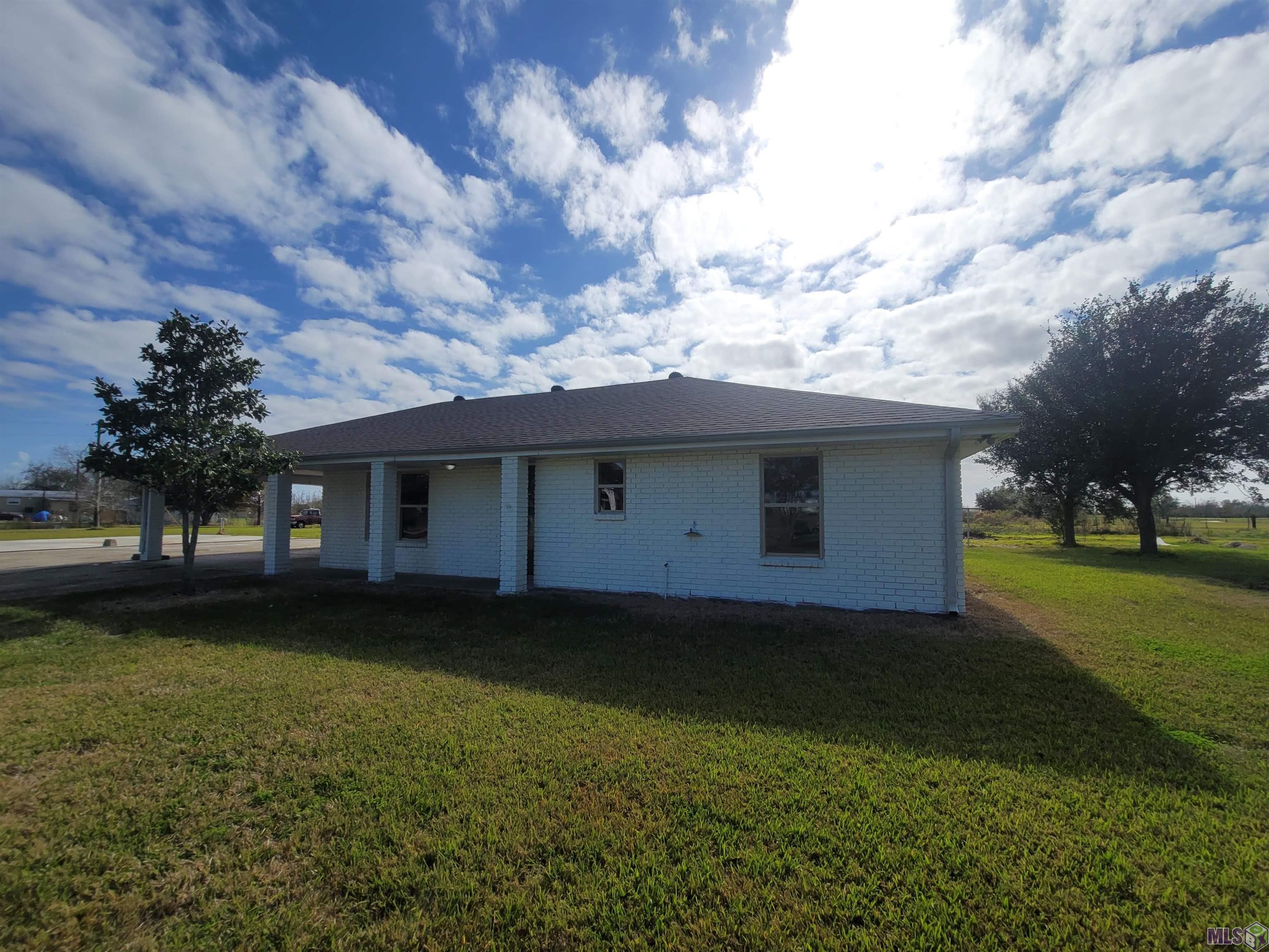 3841 Levee Loop Lake Charles, LA 70607 - Photo 4 of 17