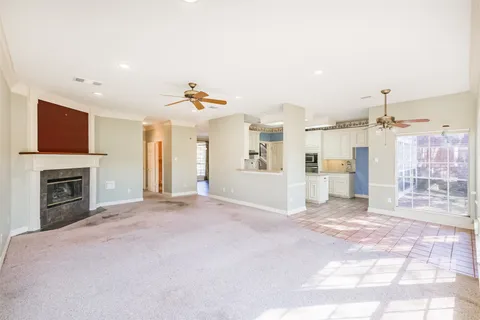 $350,000 | 2015 Woodland Drive, Richmond, TX 77406