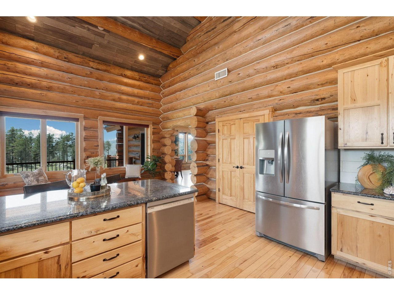 3086 Davis Ranch Road Bellvue, CO 80512 - Photo 10 of 33