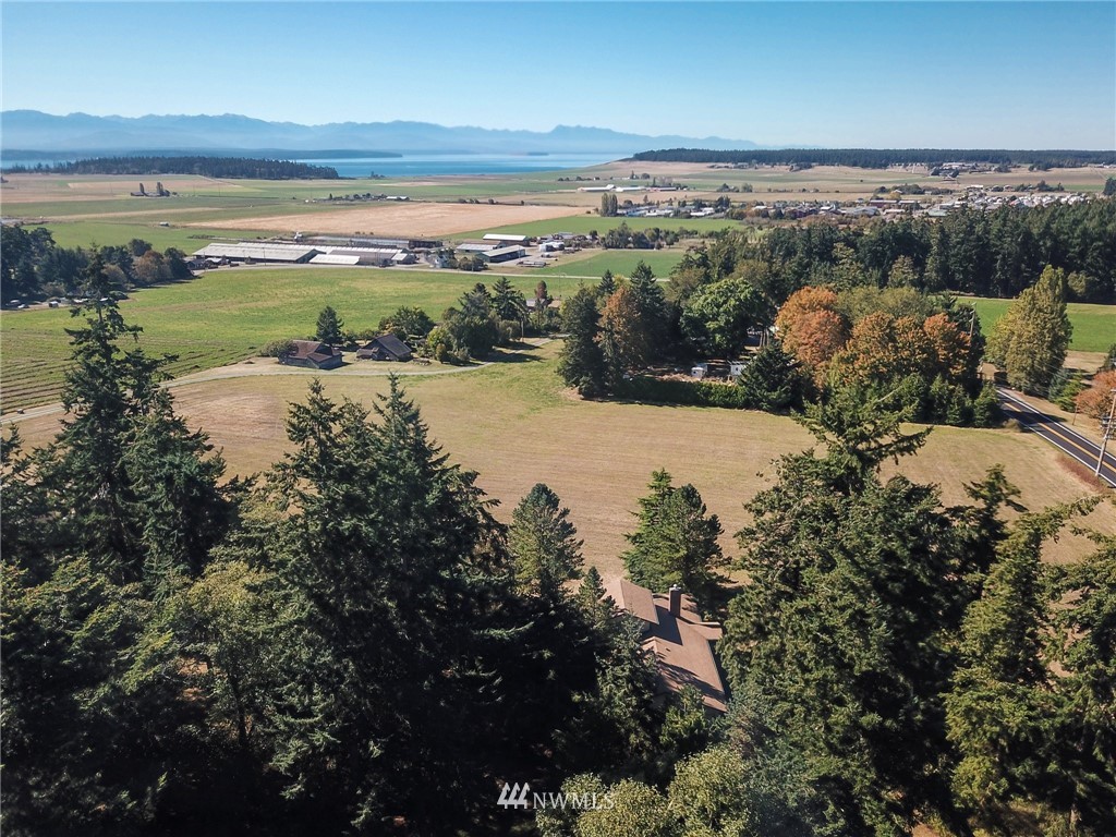 987 West Terry Road Coupeville, WA 98239 - Photo 1 of 31