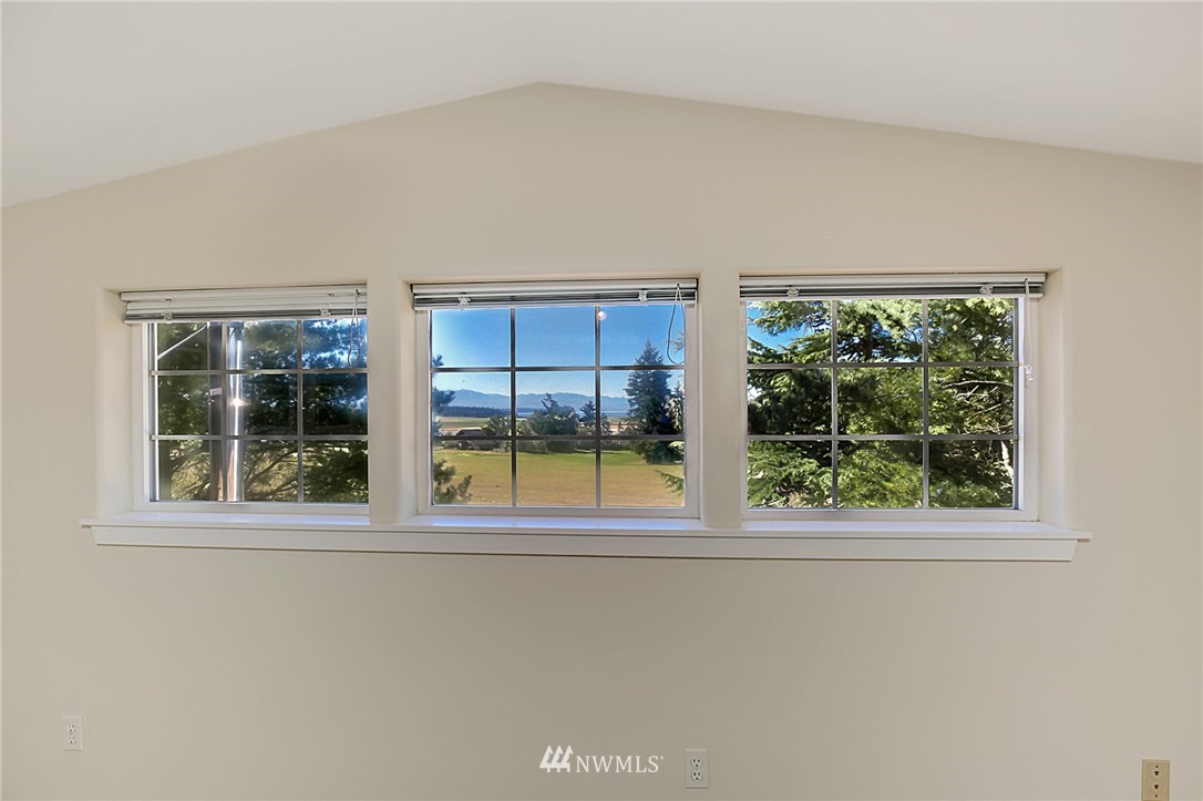 987 West Terry Road Coupeville, WA 98239 - Photo 18 of 31