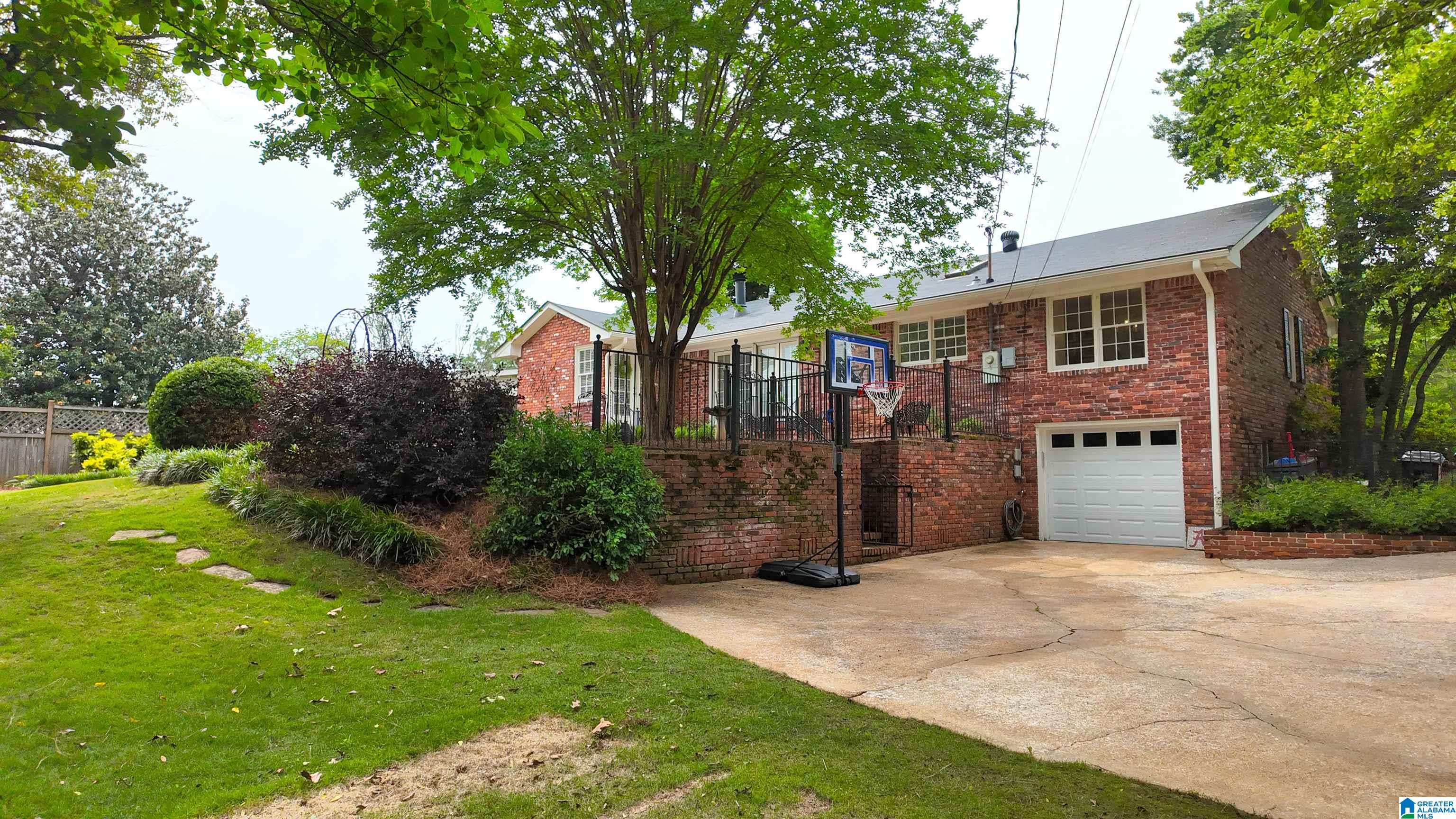1849 Indian Hill Road Birmingham, AL 35216 - Photo 28 of 30