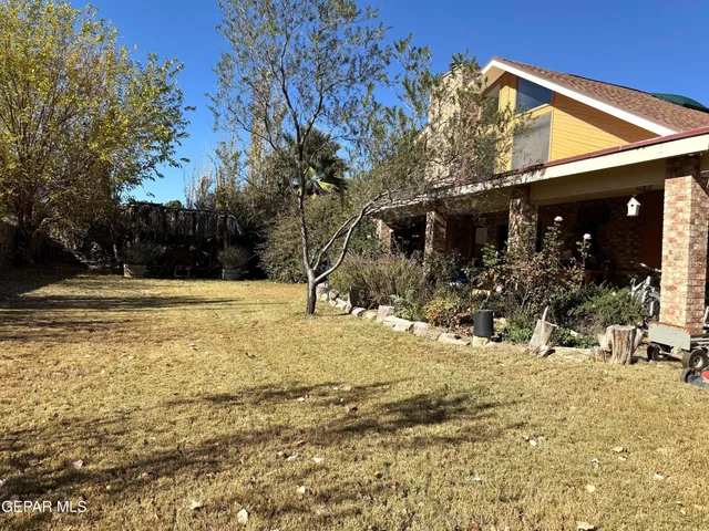 $515,000 | 324 Rio Estancia Drive, El Paso, TX 79932