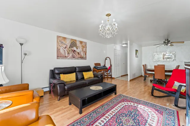 $165,000 | 5506 Lincoln Avenue, Unit A114, Morton Grove, IL 60053