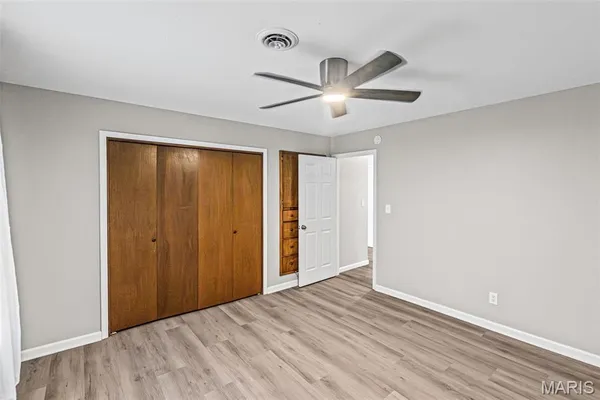 $220,000 | 319 West Indiana Street, Trenton, IL 62293