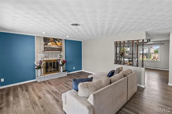 $220,000 | 319 West Indiana Street, Trenton, IL 62293