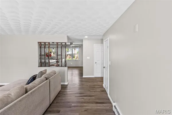 $220,000 | 319 West Indiana Street, Trenton, IL 62293