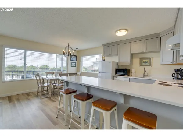 $485,000 | 1238 North Marion Avenue, Unit 467, Gearhart, OR 97138