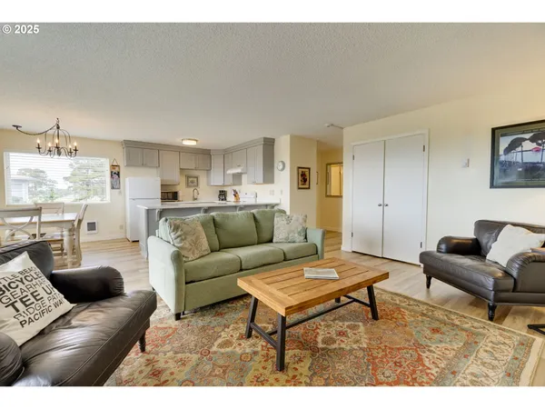 $485,000 | 1238 North Marion Avenue, Unit 467, Gearhart, OR 97138