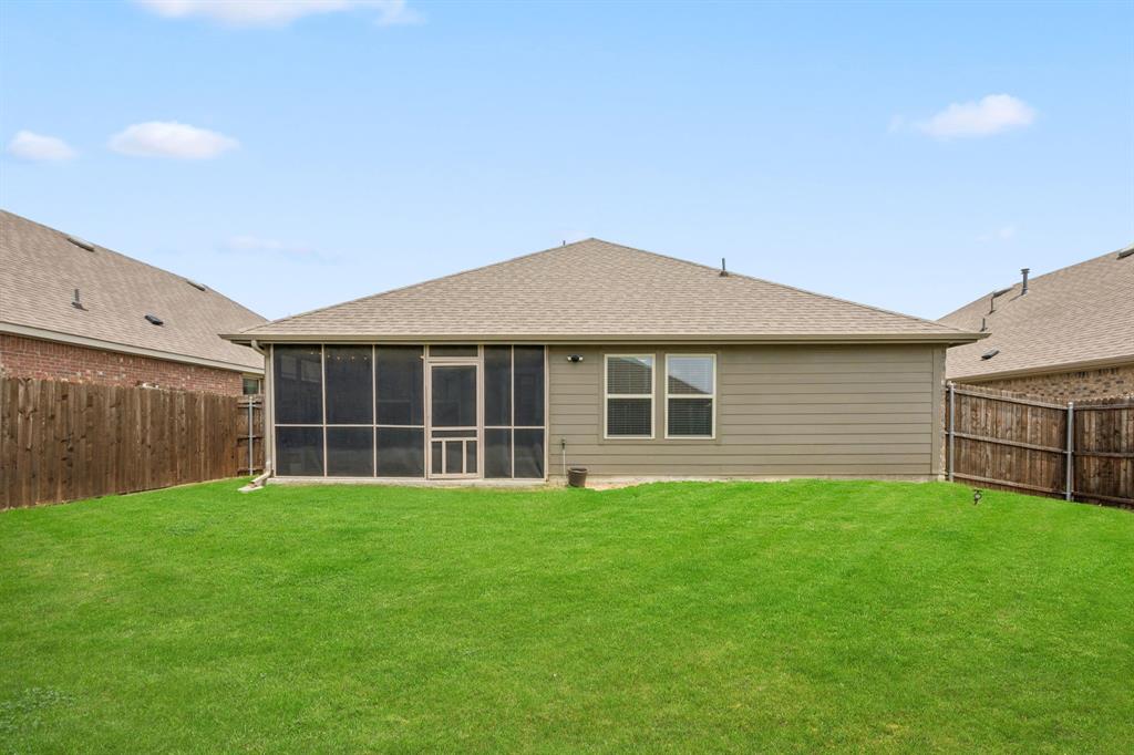 405 Spur Ridge Princeton, TX 75407 - Photo 23 of 26