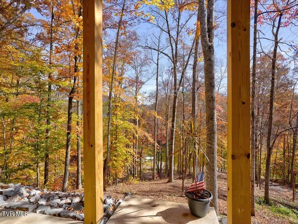 $995,000 | 164 Paradise Point, New Tazewell, TN 37825
