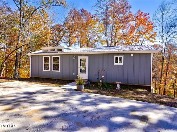 $995,000 | 164 Paradise Point, New Tazewell, TN 37825