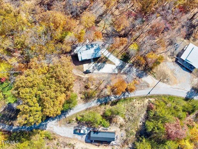 $1,100,000 | 164 Paradise Point, New Tazewell, TN 37825