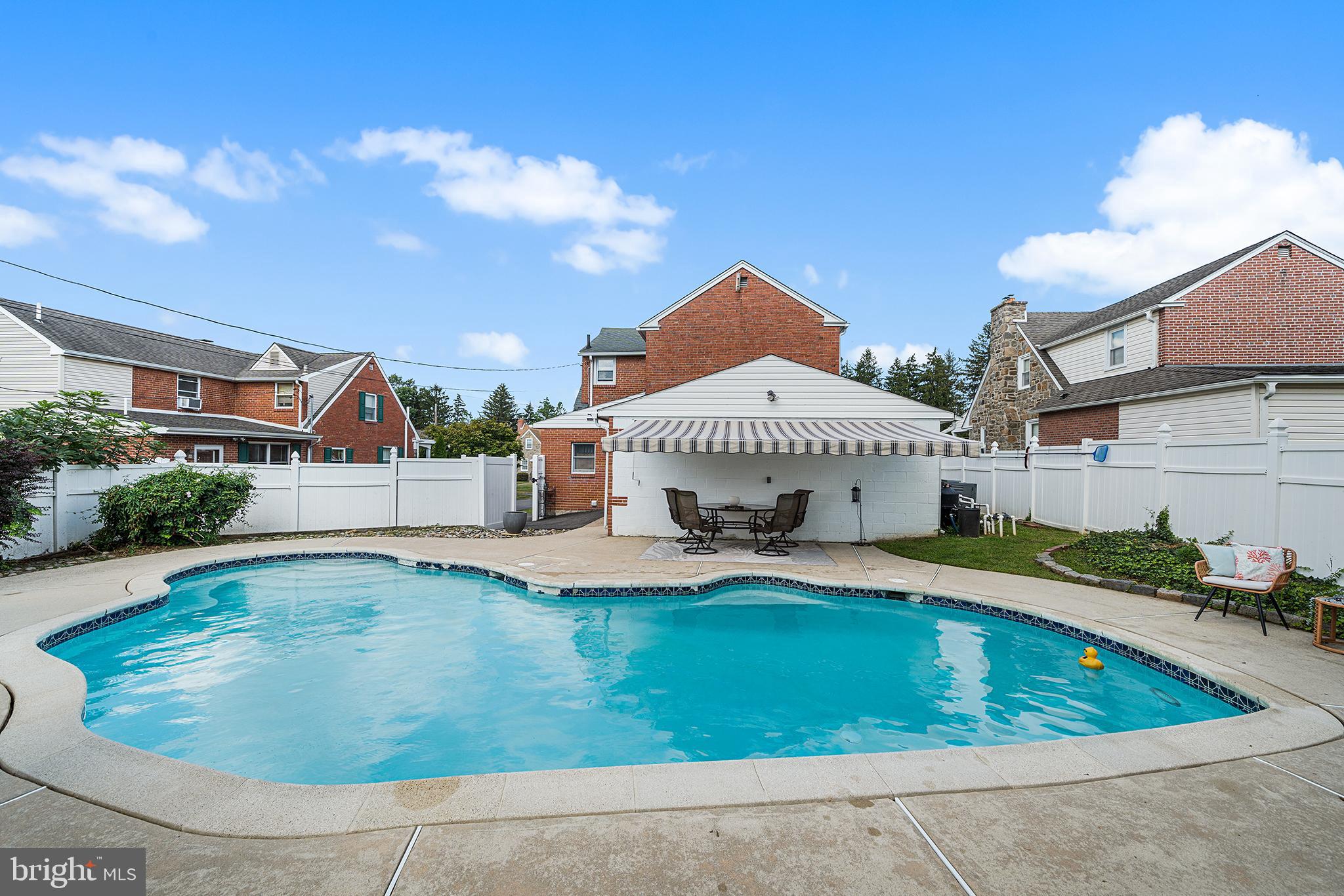 649 Andrew Road Springfield, PA 19064 - Photo 37 of 39 Pool