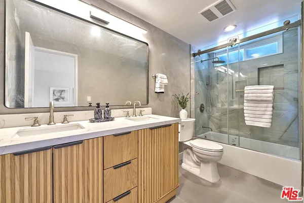 $1,535,000 | 364 Cienaga Drive, Fullerton, CA 92835