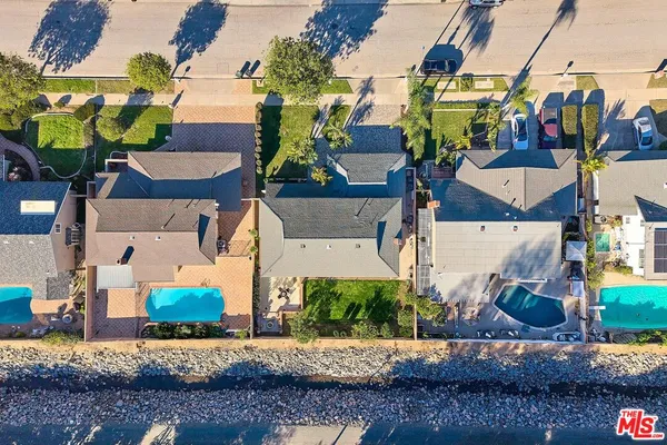 $1,535,000 | 364 Cienaga Drive, Fullerton, CA 92835