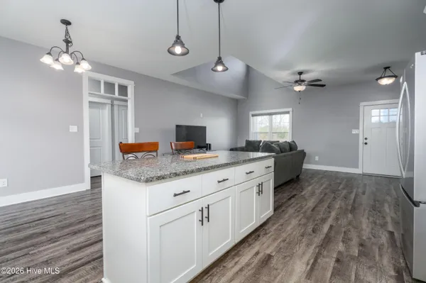 $306,000 | 239 Gregory Fork Road, Richlands, NC 28574