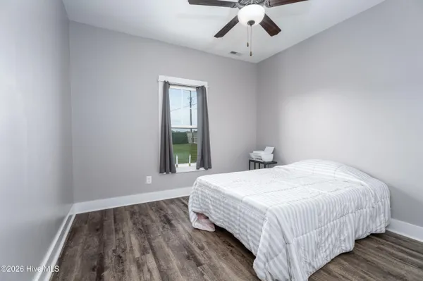 $306,000 | 239 Gregory Fork Road, Richlands, NC 28574