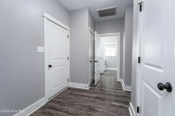 $306,000 | 239 Gregory Fork Road, Richlands, NC 28574