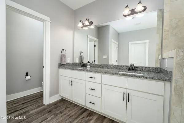 $306,000 | 239 Gregory Fork Road, Richlands, NC 28574