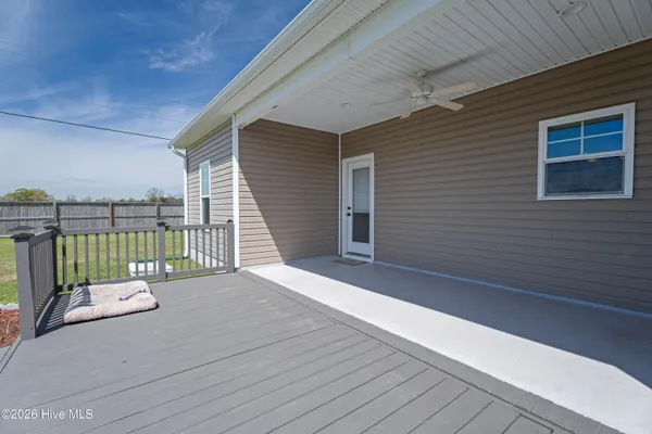 $306,000 | 239 Gregory Fork Road, Richlands, NC 28574