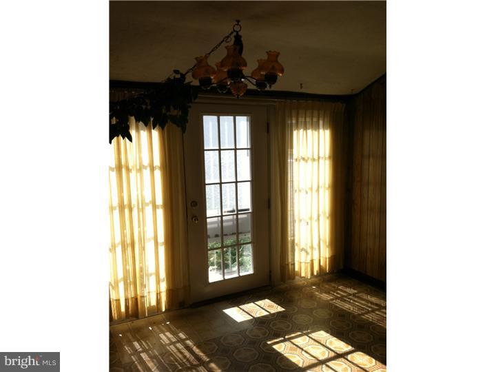 652 Raikes Road Huntingdon Valley, PA 19006 - Photo 5 of 13 Bonus Room
