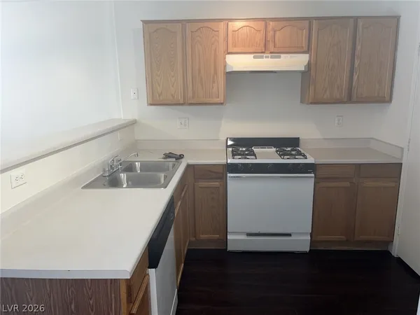 $1,500 | 2525 Sierra Bello Avenue, Unit 105, Las Vegas, NV 89106