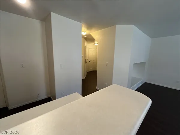 $1,500 | 2525 Sierra Bello Avenue, Unit 105, Las Vegas, NV 89106