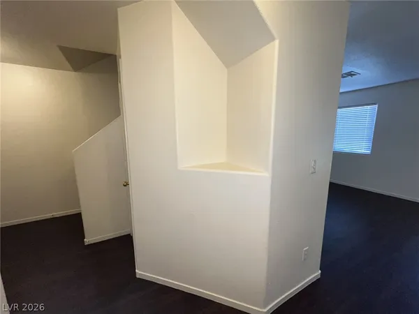 $1,500 | 2525 Sierra Bello Avenue, Unit 105, Las Vegas, NV 89106