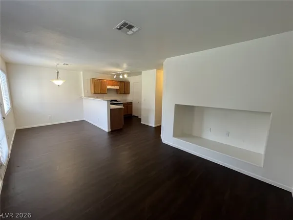 $1,500 | 2525 Sierra Bello Avenue, Unit 105, Las Vegas, NV 89106
