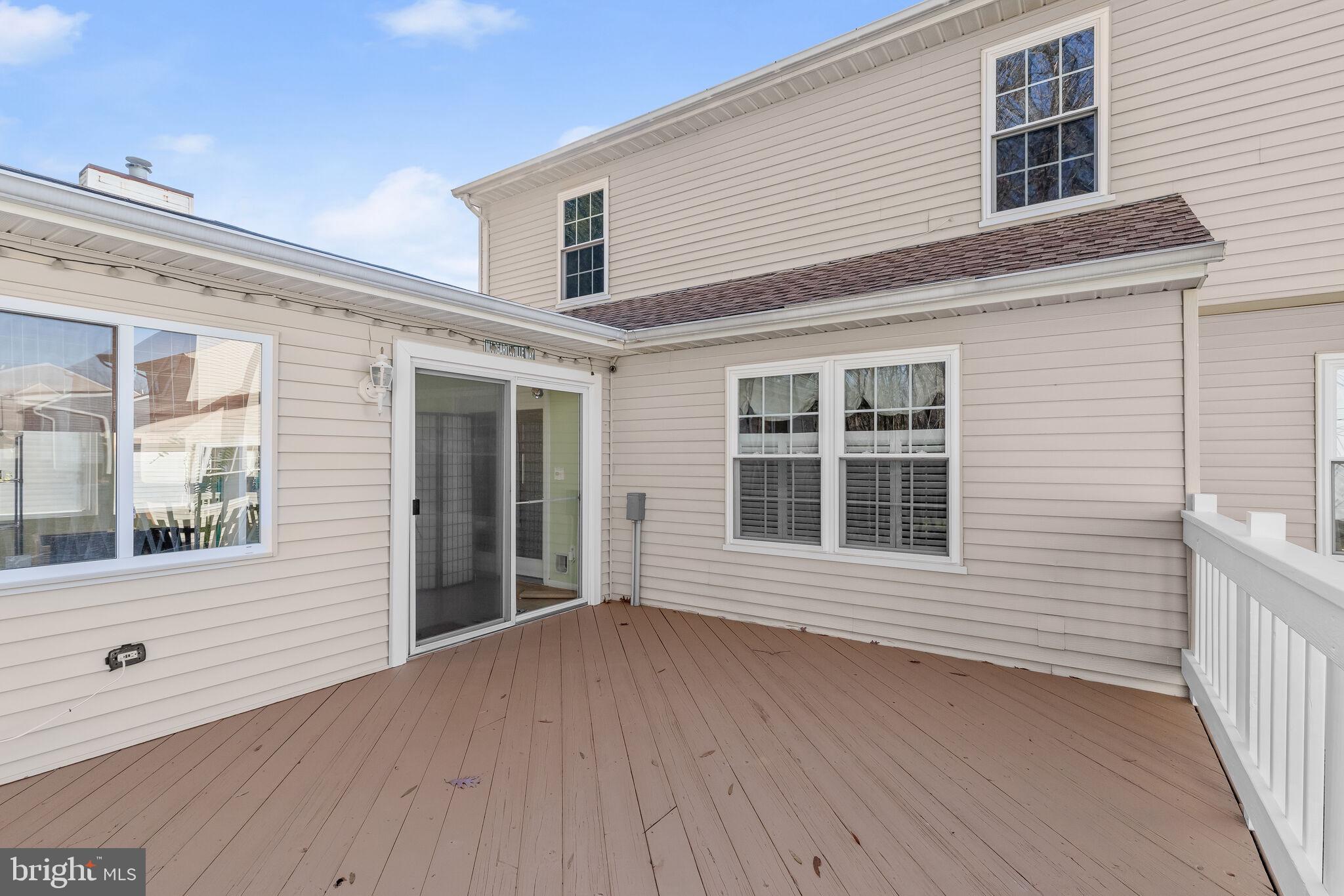 7767 Monaghan Road Glen Burnie, MD 21060 - Photo 36 of 48 Deck