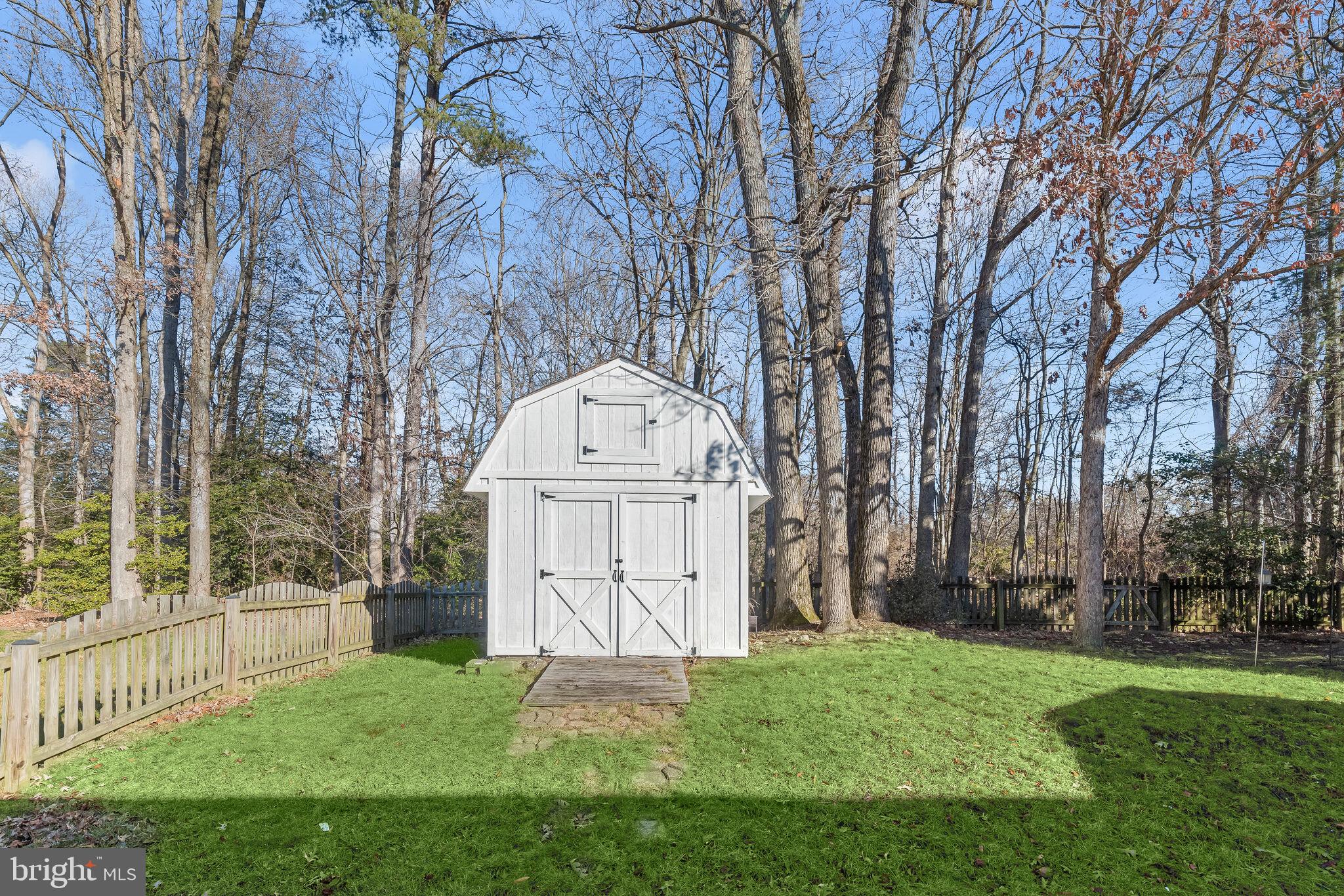 7767 Monaghan Road Glen Burnie, MD 21060 - Photo 39 of 48 Secure Storage