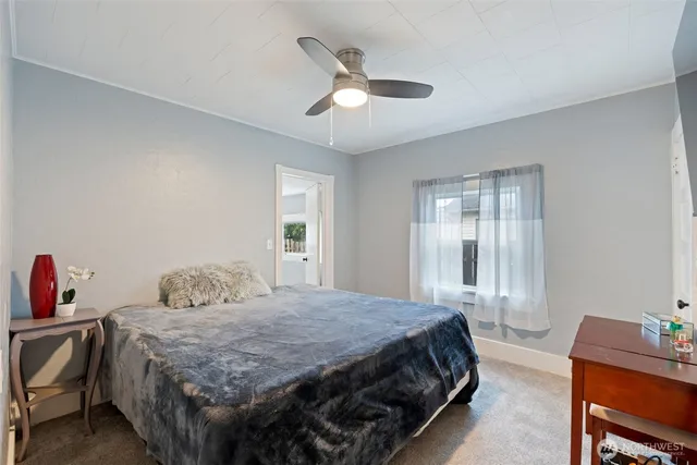 $327,500 | 212 West 6th Street, Centralia, WA 98531