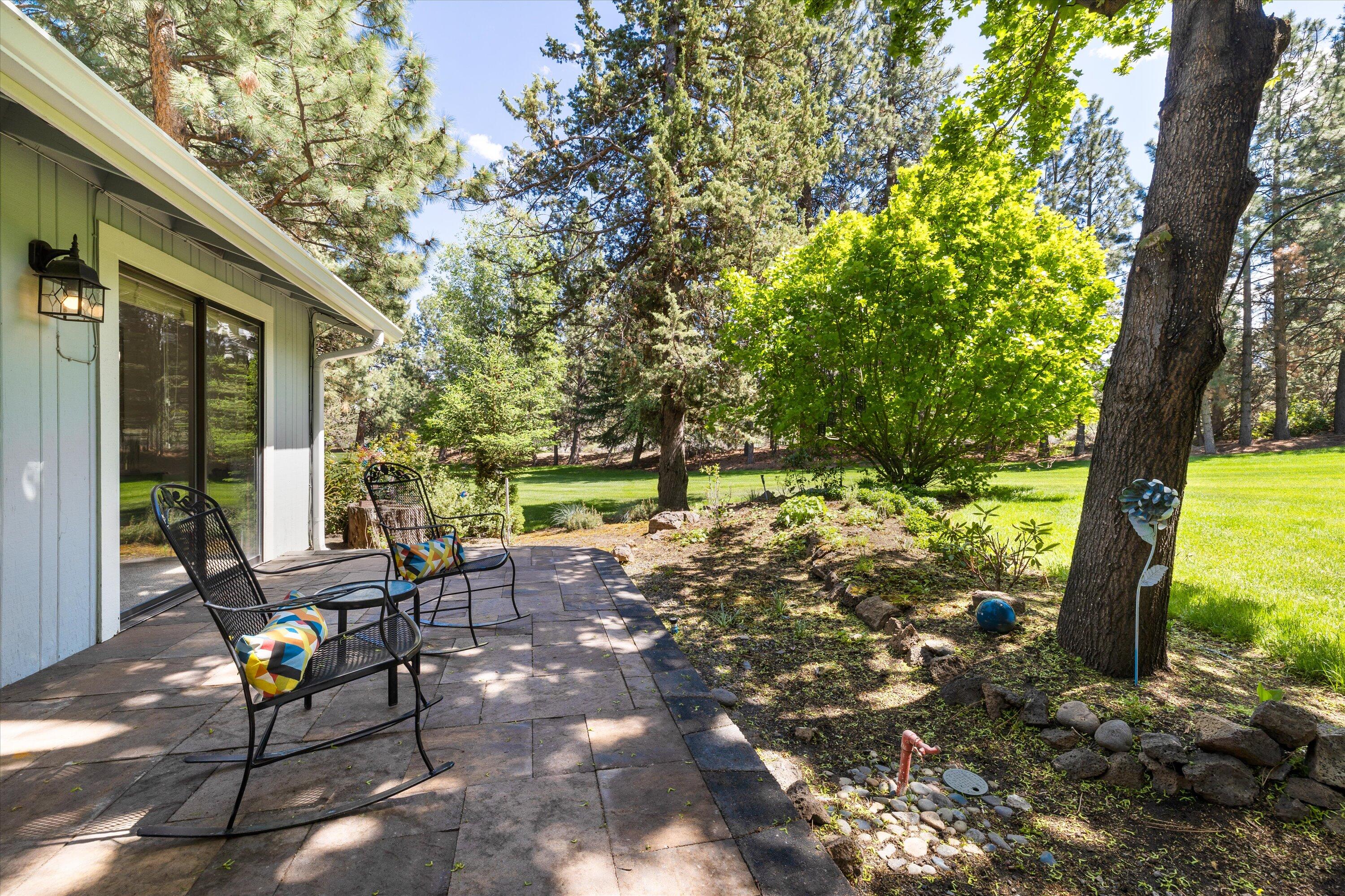 20459 Whistle Punk Road Bend, OR 97702 - Photo 31 of 49 33-4675_230529_JILLROSELL