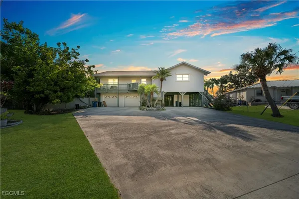 $699,000 | 17324-17326 Whitewater Court, Unit 326, Fort Myers Beach, FL 33931