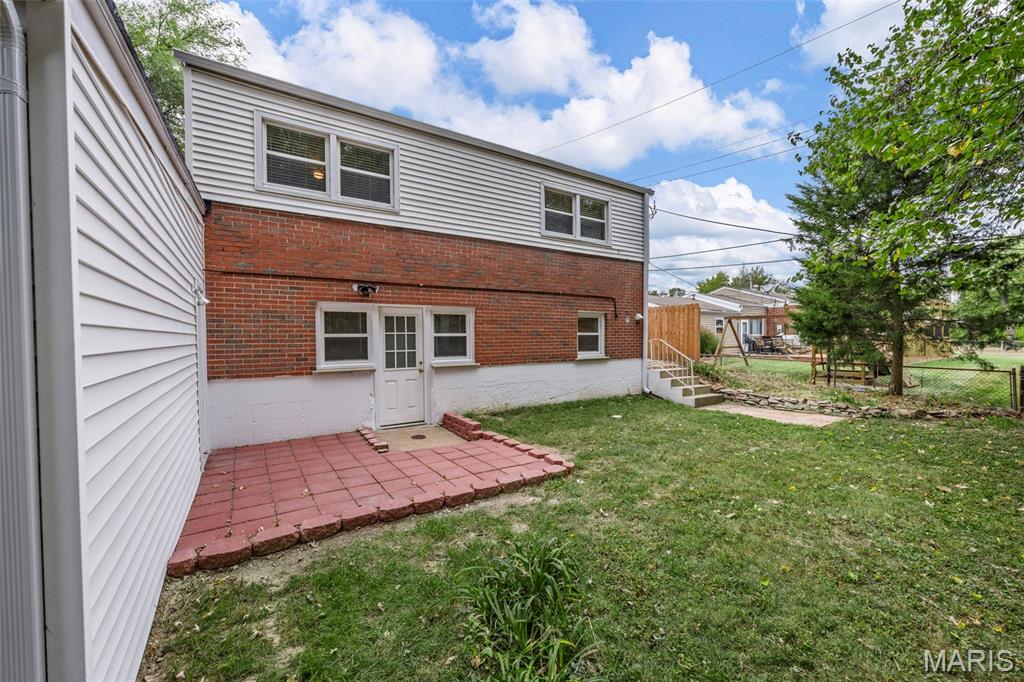 630 Graham Road Florissant, MO 63031 - Photo 2 of 35 Gallery Image 2