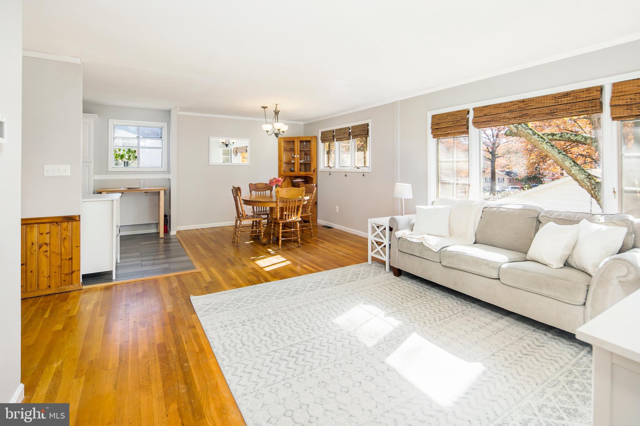 835 Woods Road Pasadena, MD 21122 - Photo 3 of 34 Gallery Image 3