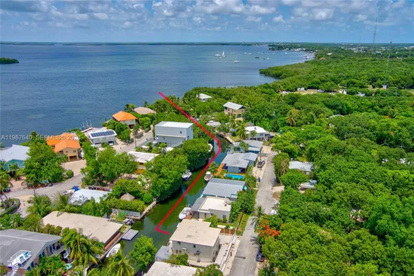 $1,050,000 | 129 Pirates Drive, Key Largo, FL 33037