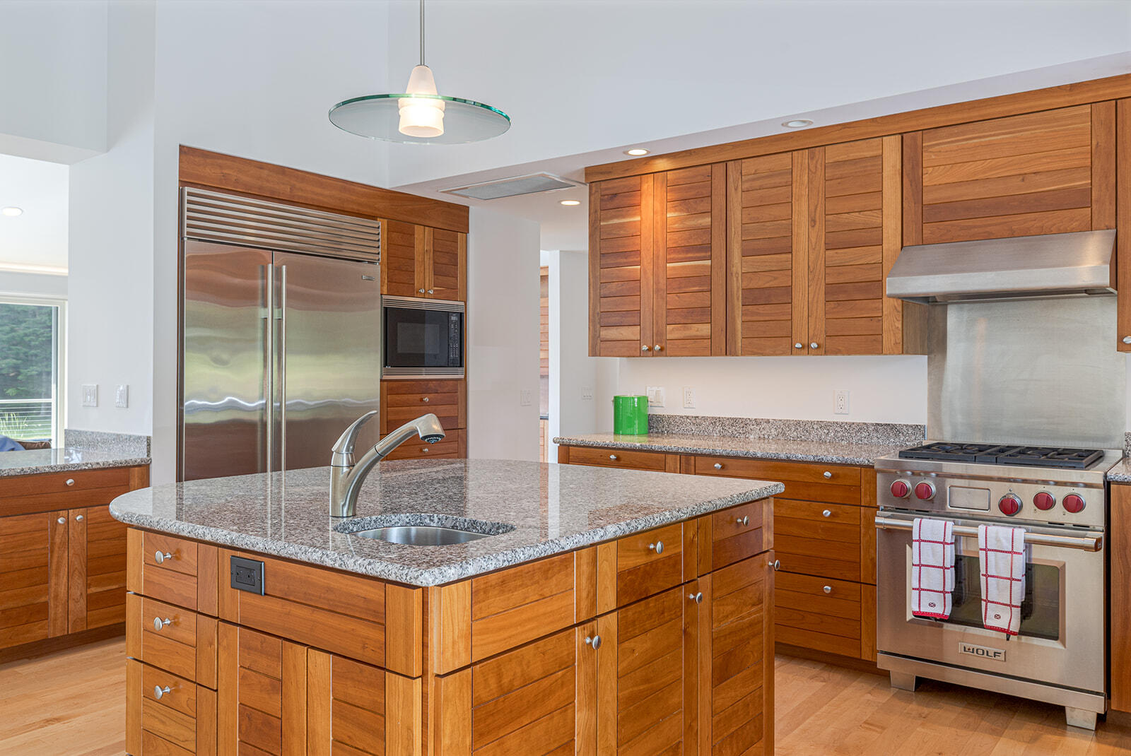 87 Harborside Road Mount Desert, ME 04662 - Photo 15 of 33 Cherry cabinets, granite countertops