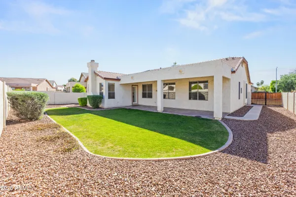$2,800 | 6586 West Oraibi Drive, Glendale, AZ 85308