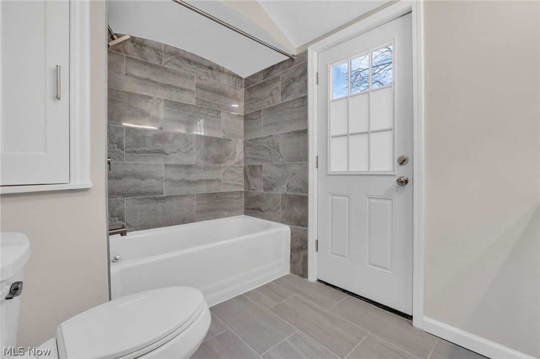 4182 Silsby Road Cleveland, OH 44118 - Photo 33 of 45