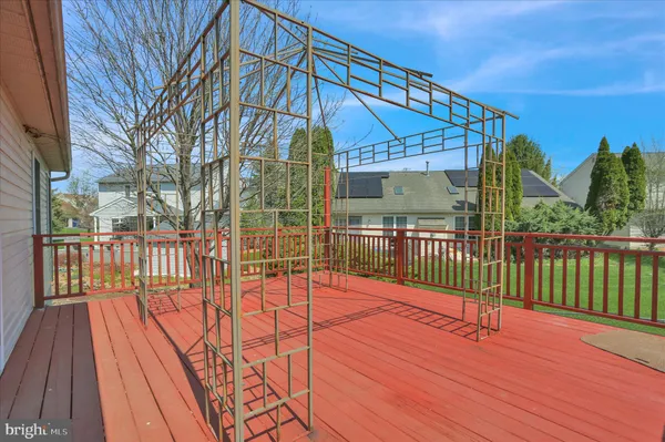 $299,900 | 4350 Prestwick Drive, Reading, PA 19606