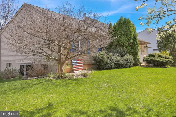 $299,900 | 4350 Prestwick Drive, Reading, PA 19606