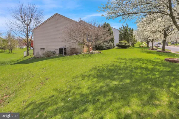 $299,900 | 4350 Prestwick Drive, Reading, PA 19606