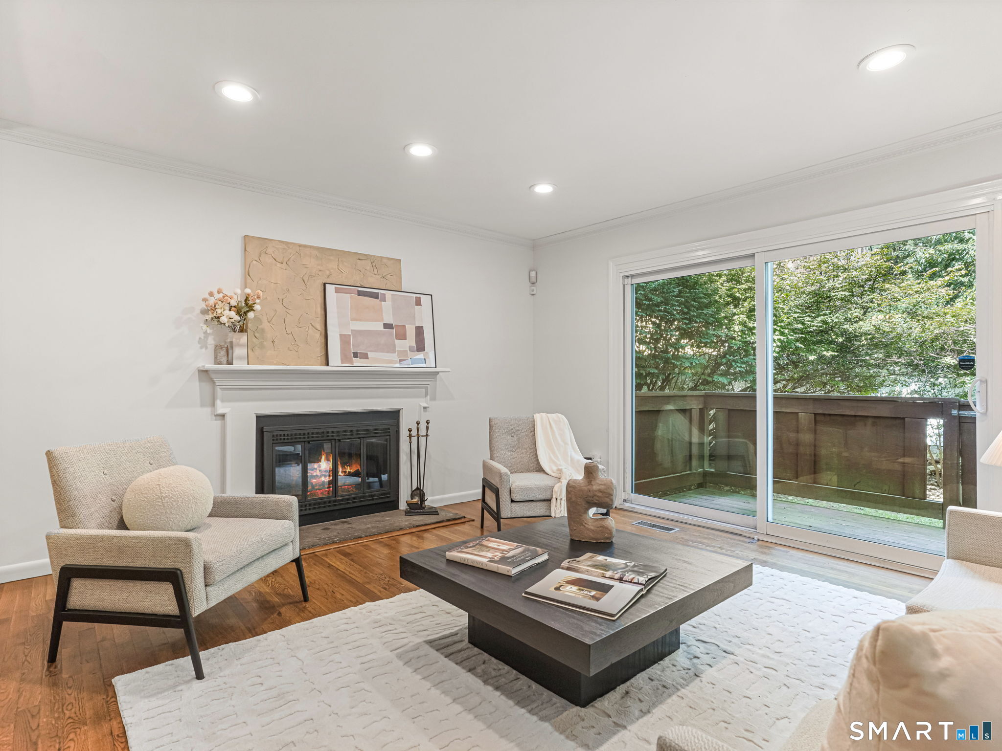 19 Colonial Road, Unit 6 Stamford, CT 06906 - Photo 6 of 29 Gallery Image 6